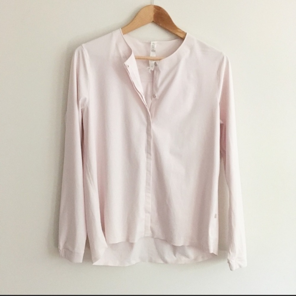 LULULEMON SOLO BLOUSE